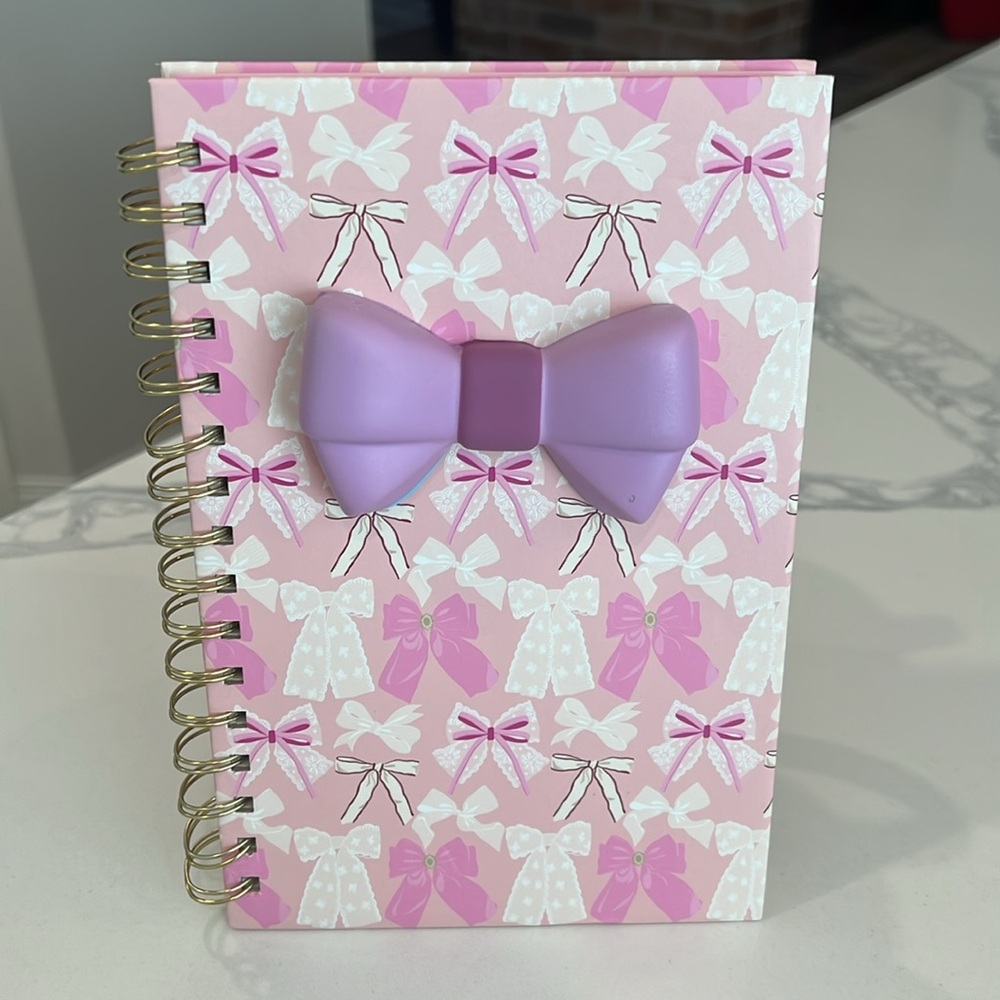 🎀Cute.🎀 BOW NOTEBOOK🎀